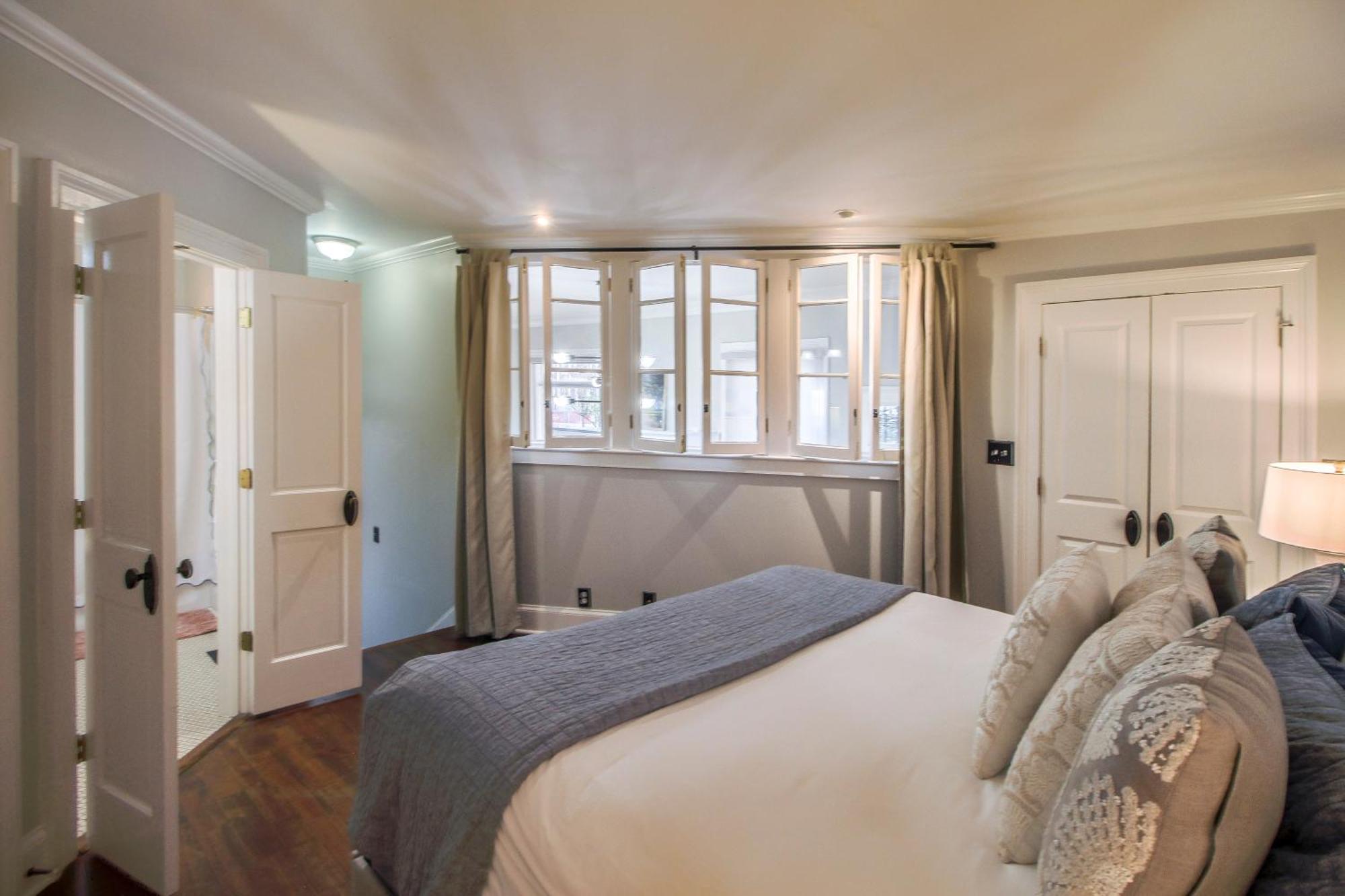 Walk To It All In Downtown, Double King Beds Savannah Exteriér fotografie